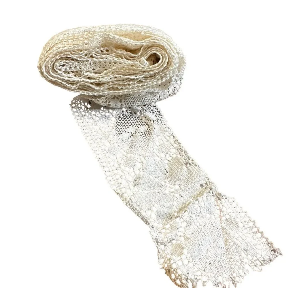 Vintage ivory cream lace 3” trim x 3 yards.